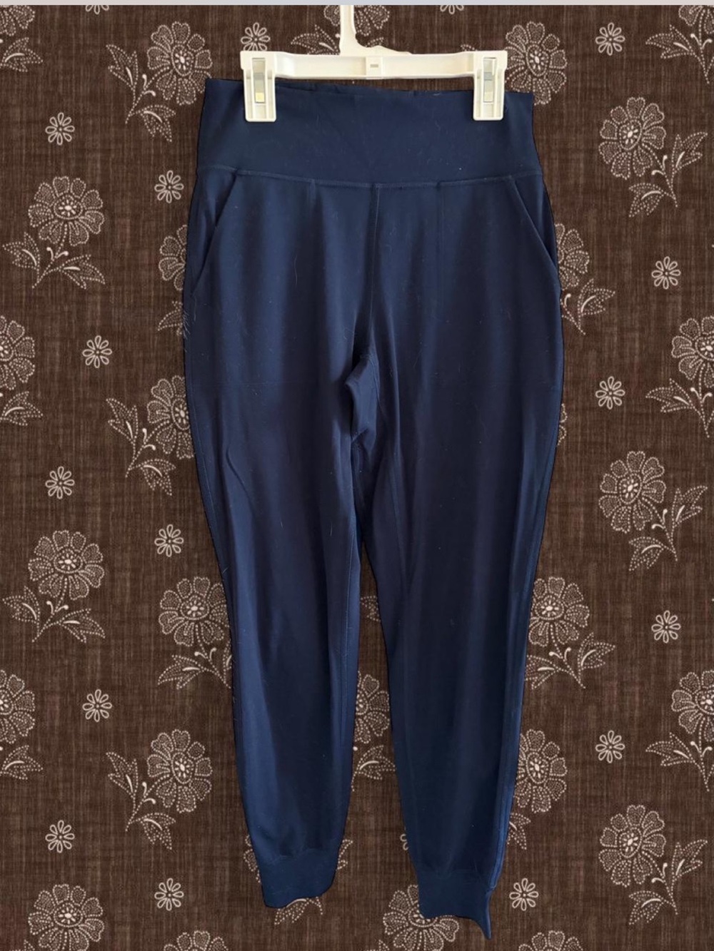 lululemon athletica Navy High-Rise Jogger Pants
